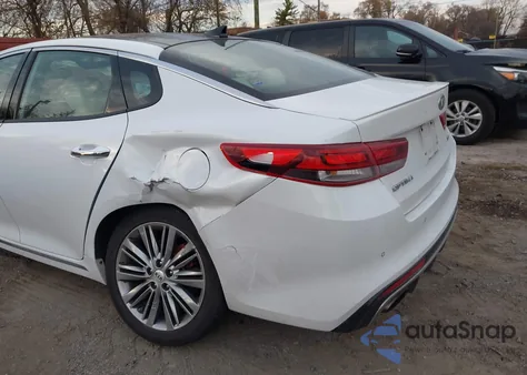 2018 Kia Optima Sx Turbo z USA, uszkodzony, nr VIN 5XXGV4L25JG206743